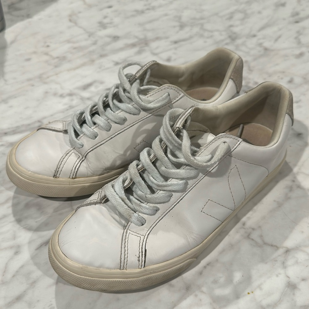 Veja Esplar Leather Logo Sneakers